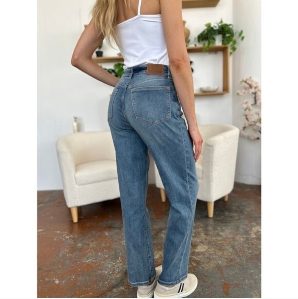 Judy Blue High Waist Straight Jeans - JB8602MD - Size 28 - Picture 2 of 10
